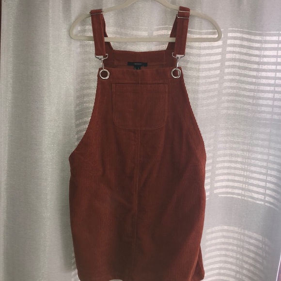 Forever 21 Dresses & Skirts - Woven Overall Dress